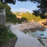 30 Meters Away From Sea! Seaside Maja Apartment