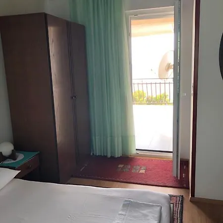 30 Meters Away From Sea! Seaside Maja Apartment Primosten