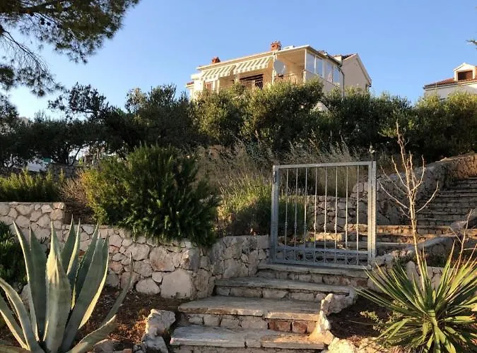 30 Meters Away From Sea! Seaside Maja דירה *