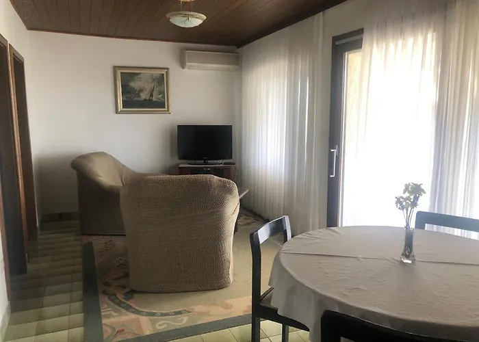 30 Meters Away From Sea! Seaside Maja Appartamento